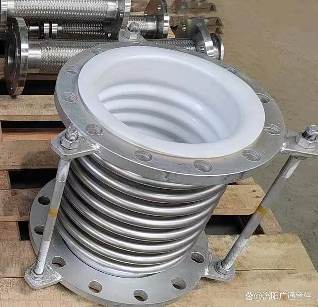 唐山内衬四氟补偿器